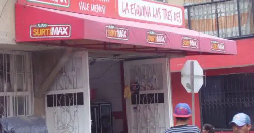 SUPERMERCADO LA ESQUINA DE LAS TRES DES SUPERMERCADO LA ESQUINA DE LAS TRES DES